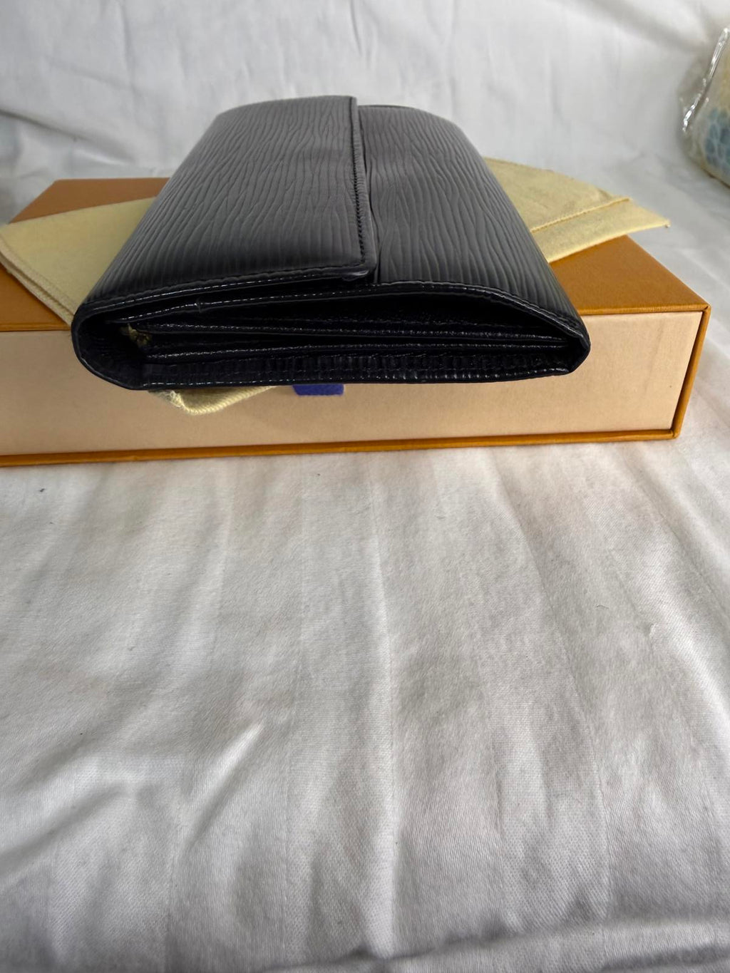 Louis Vuitton Black Epi Leather Sarah Long Wallet