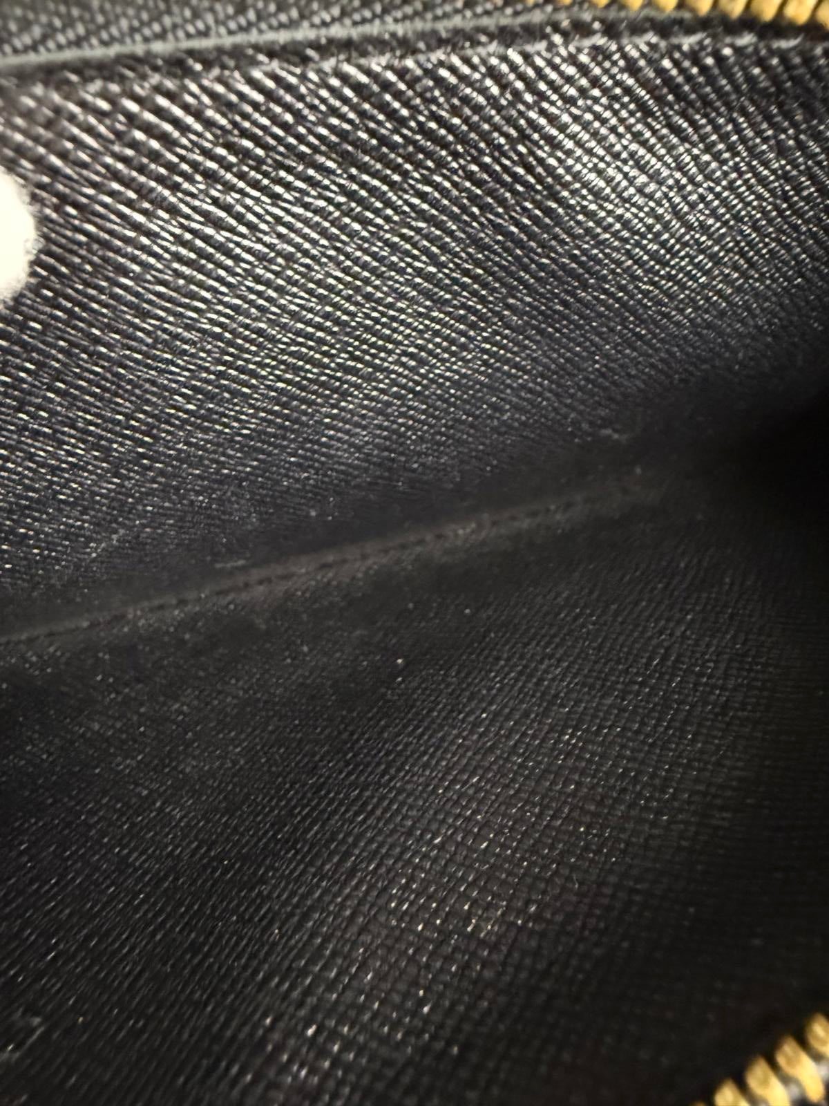 Louis Vuitton Black Epi Leather Sarah Long Wallet