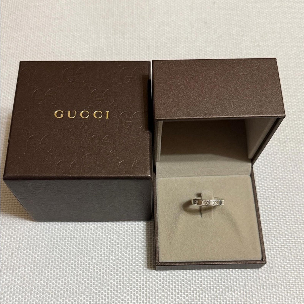 Gucci Women’s 925 Sterling Silver Ring with Gift Box Set Size 5.5
