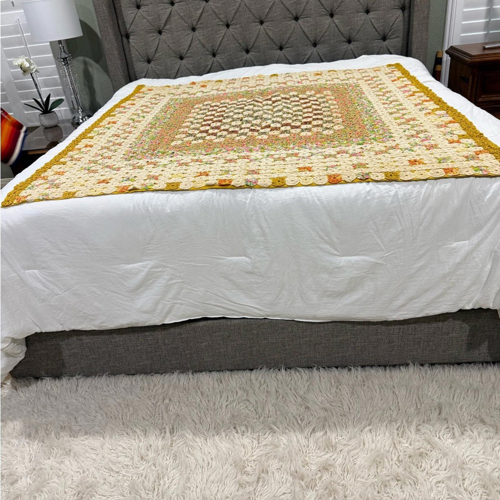 Handmade YoYo Quilt - Multicolor 70x68