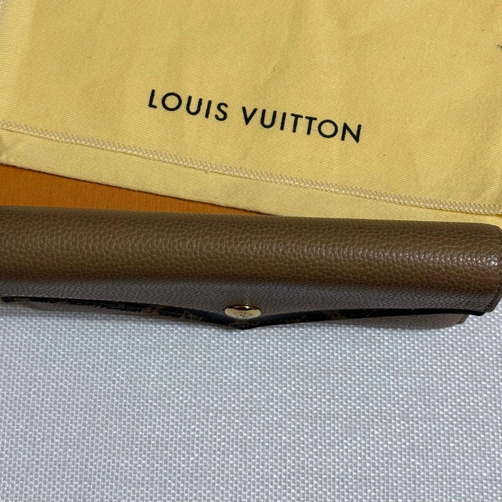 Louis Vuitton Double V Sesame Grained Leather Wallet