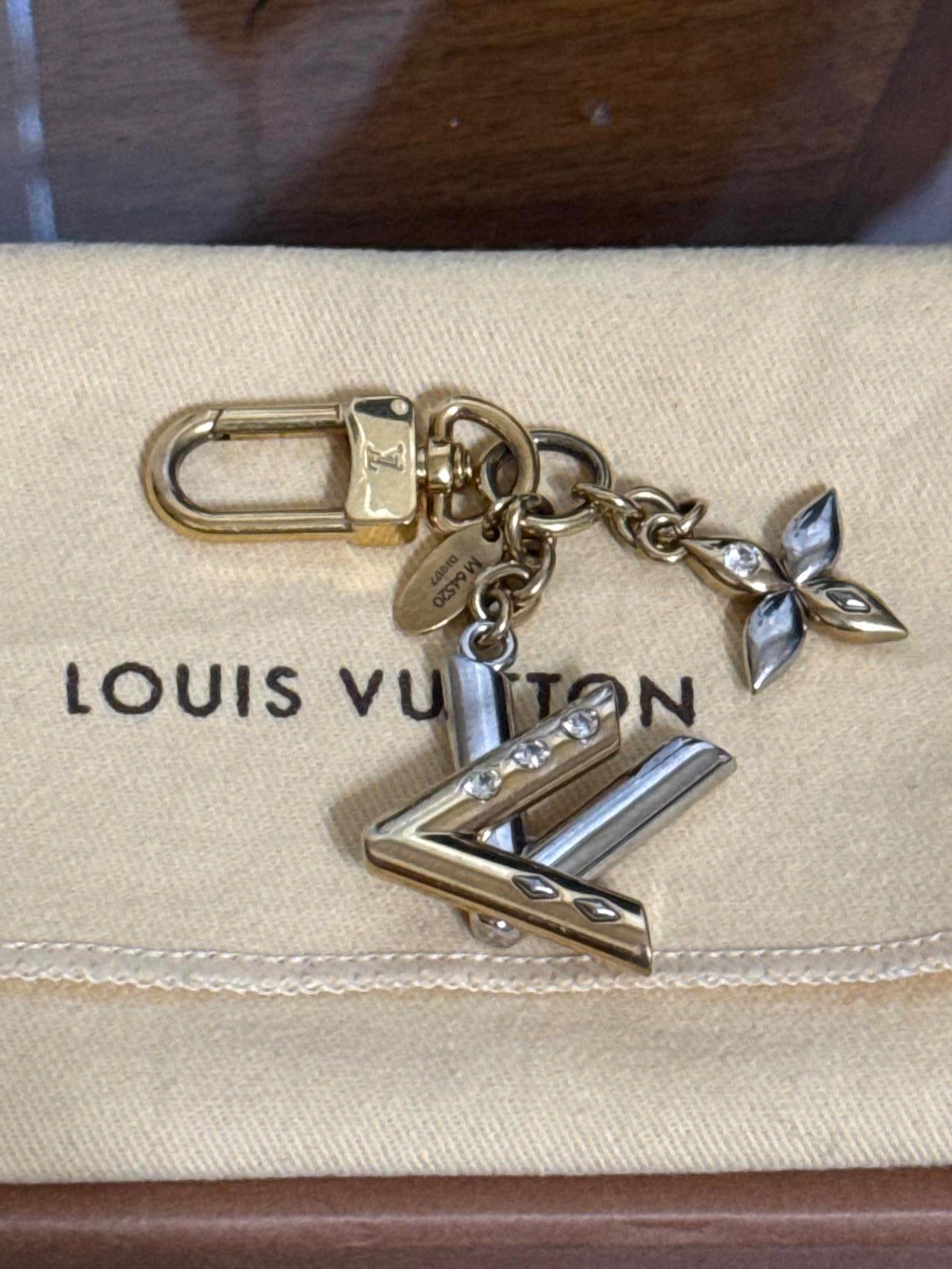 Louis Vuitton Twist Bag Charm an Key Holder in Silver and Gold