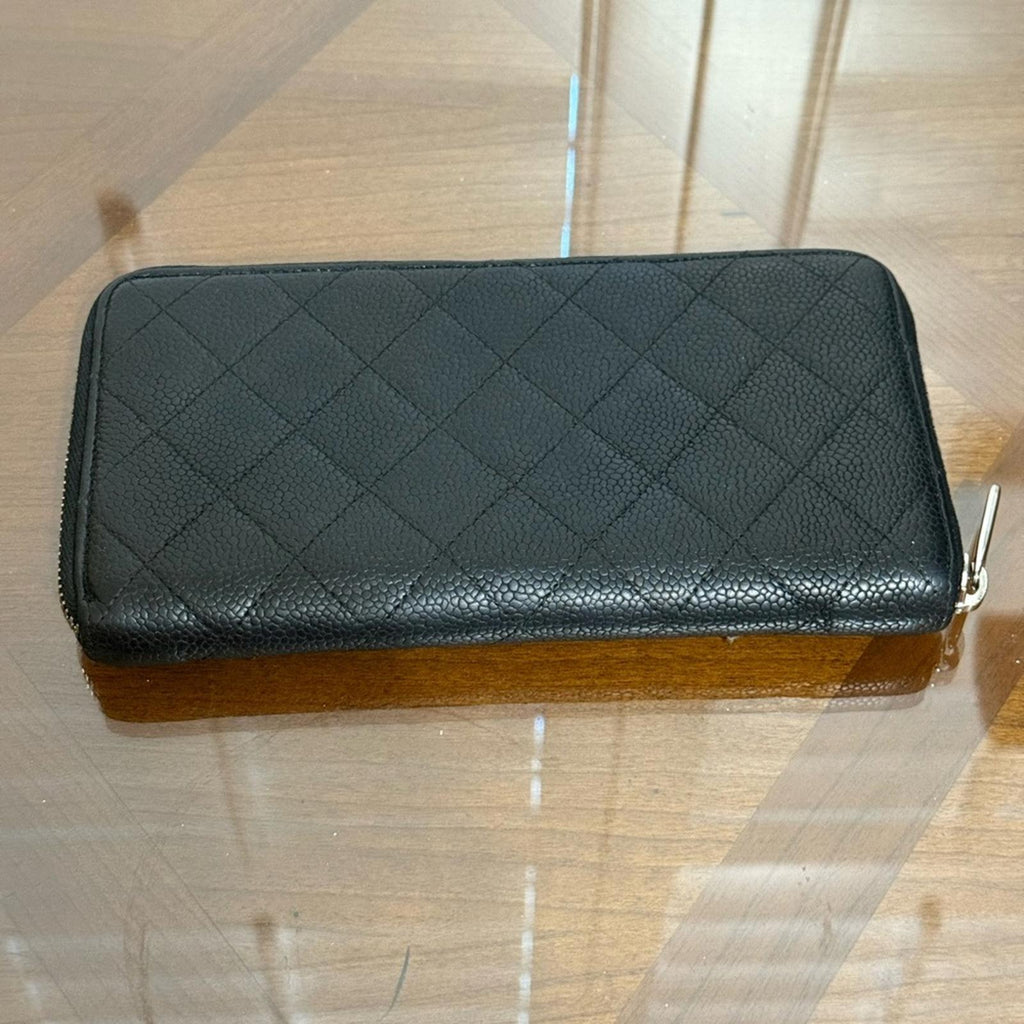 Chanel Black Quilted Grain Leather Wallet