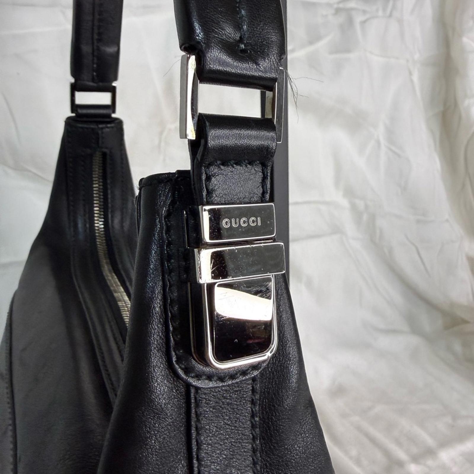 Gucci Black Leather Messenger Bag