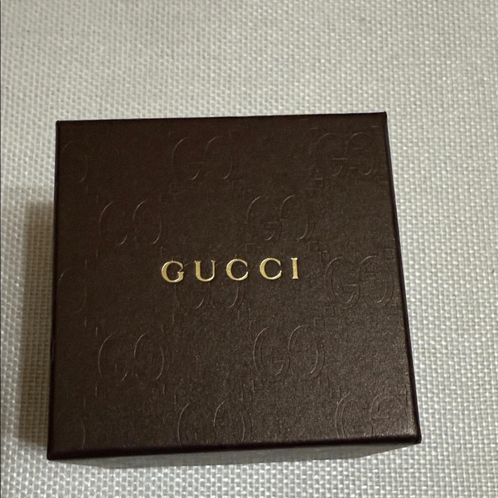 Gucci Women’s 925 Sterling Silver Ring with Gift Box Set Size 5.5