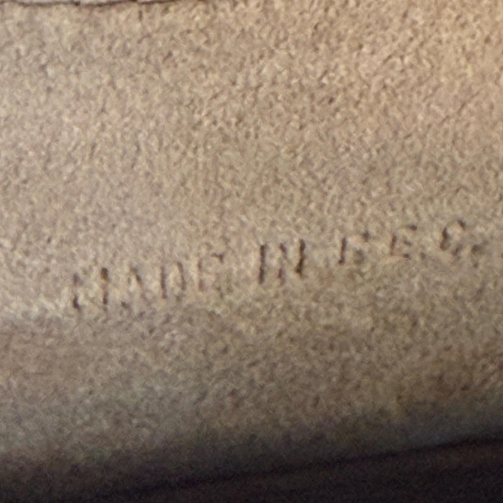 Loewe Bowling Bag in Dark Blue Grained Leather with Contrasting Stitching