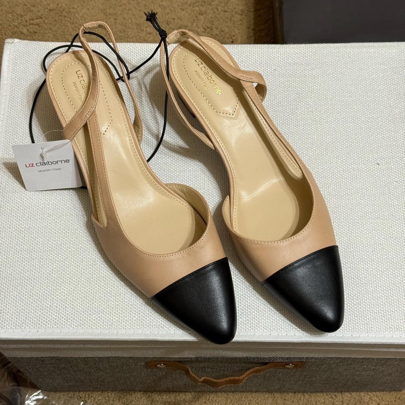 New Liz Claiborne Black and Tan Heels with Memory Foam 10