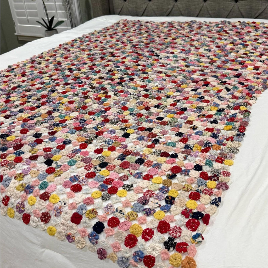 Handmade YoYo Quilt Topper