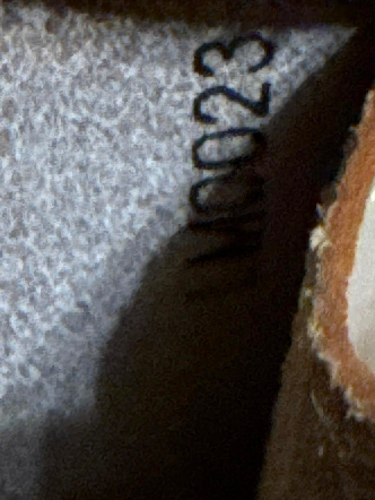 Louis Vuitton Cabas Vechetta Leather Pochette