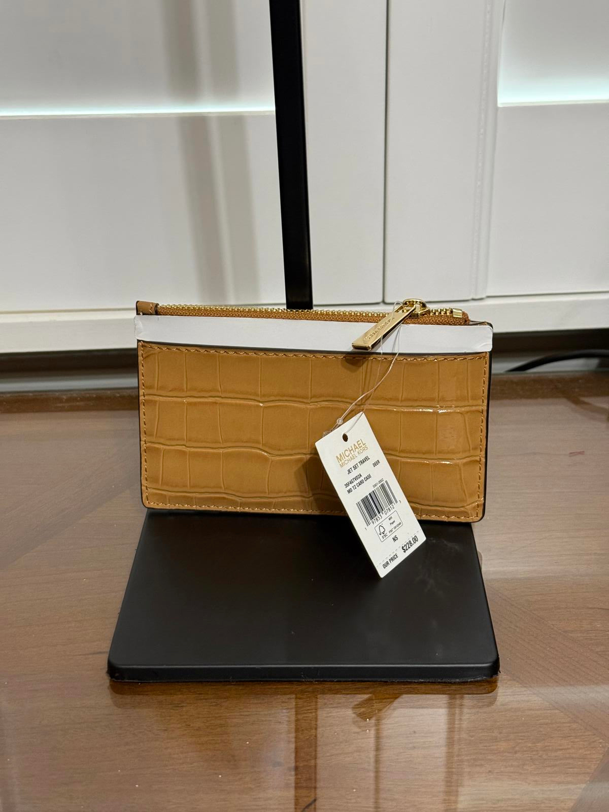 New Michael Kors Tan Croc - Embossed Card Wallet