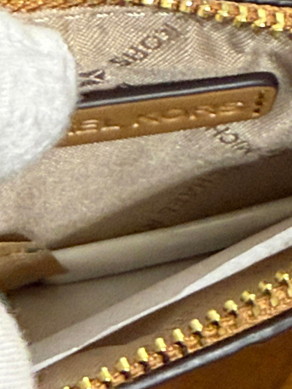 New Michael Kors Tan Croc - Embossed Card Wallet