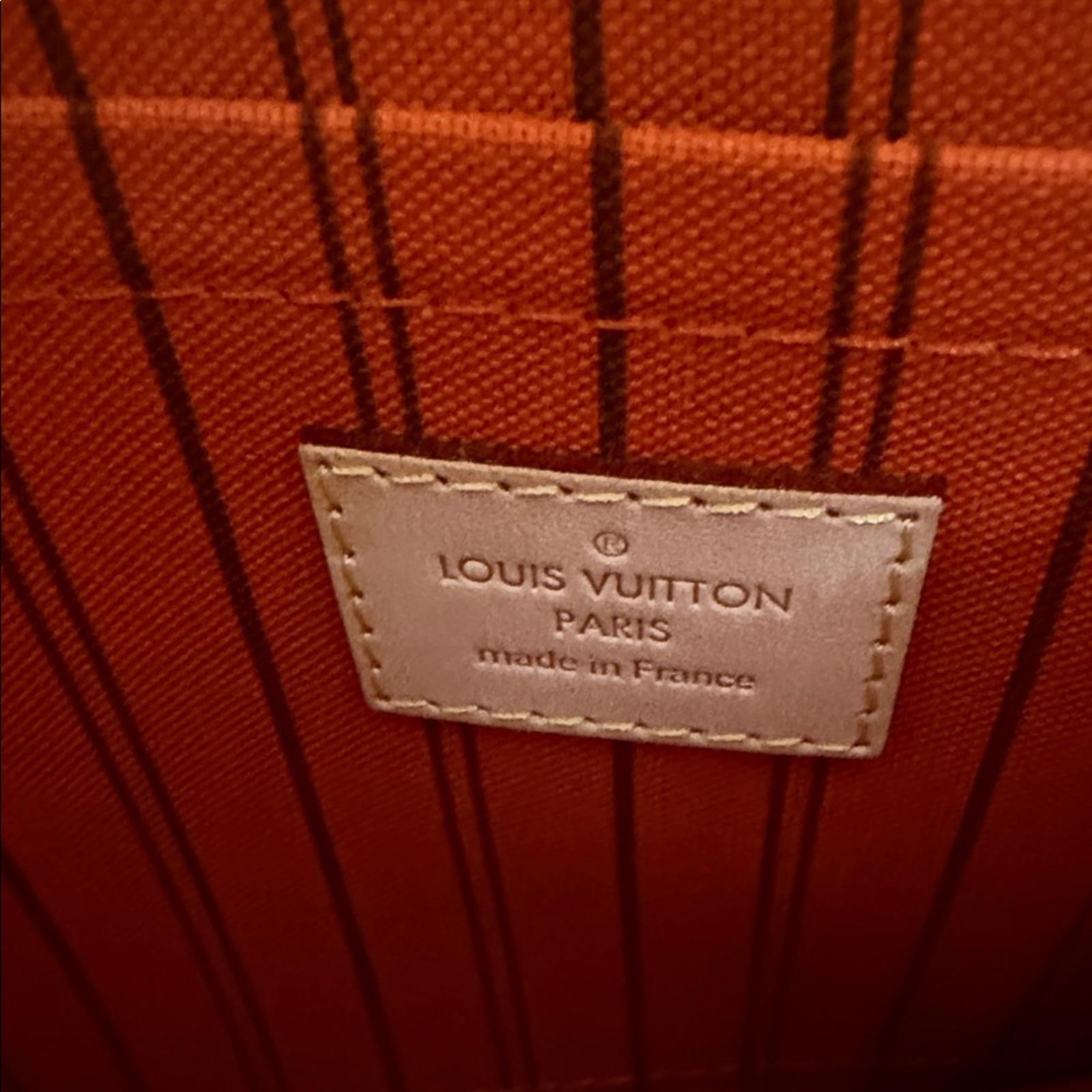 New Louis Vuitton Neverfull Pochette Monogram Piment Pouch