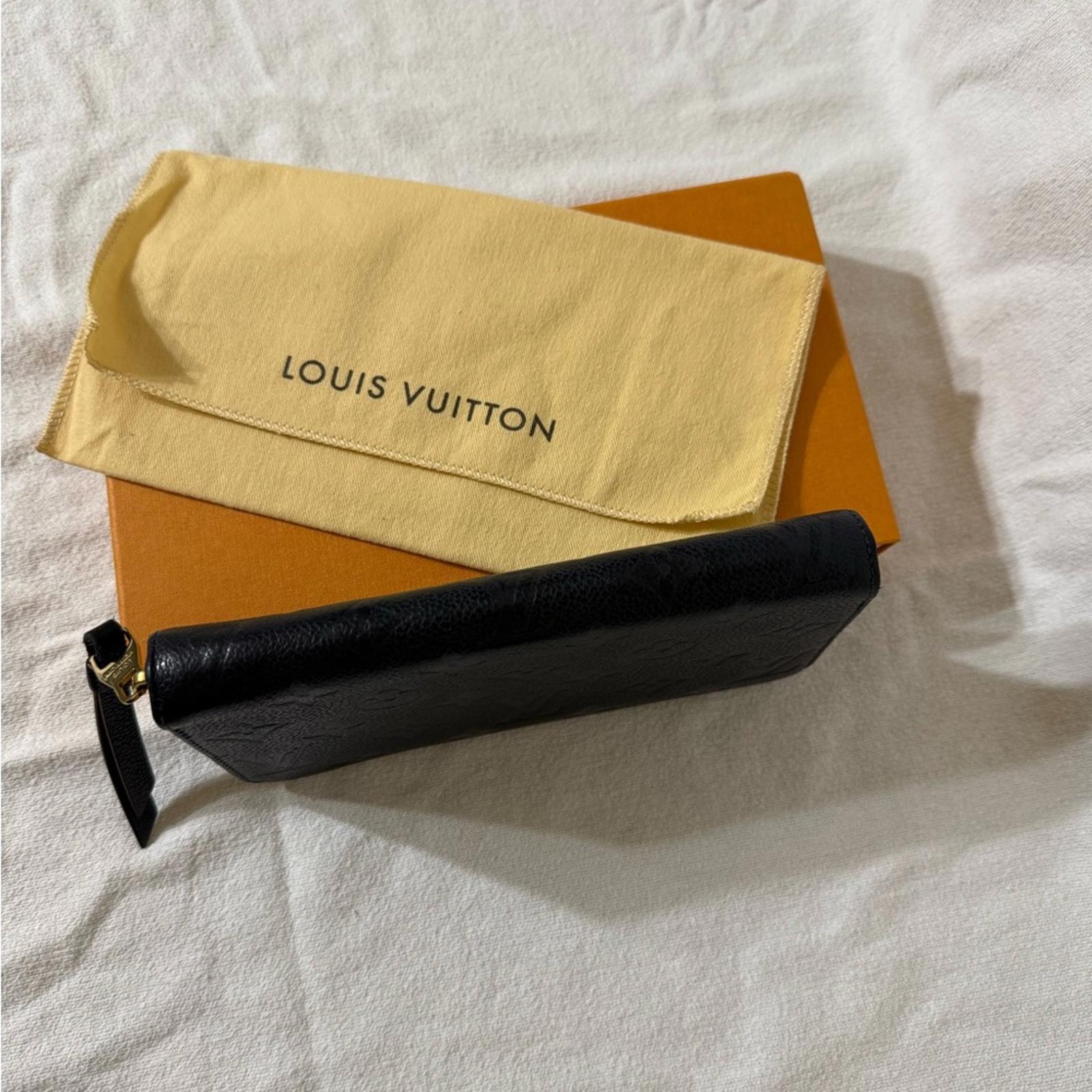 Louis Vuitton Marine (Navy) Rouge Empreinte Zippy Long Wallet
