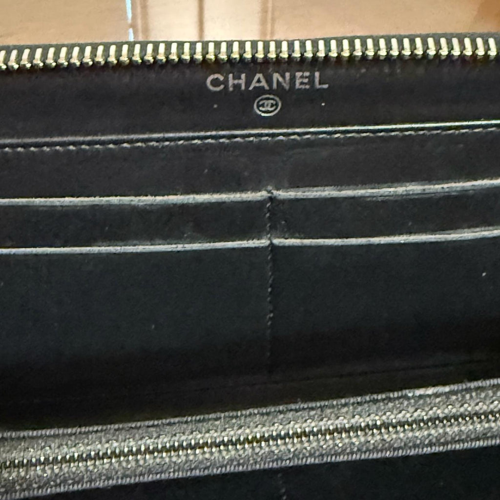 Chanel Black Quilted Grain Leather Wallet