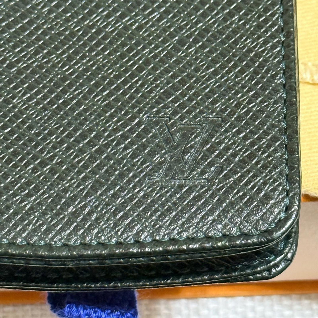 Louis Vuitton Green/Black Taiga Leather Glasses/Pen Case