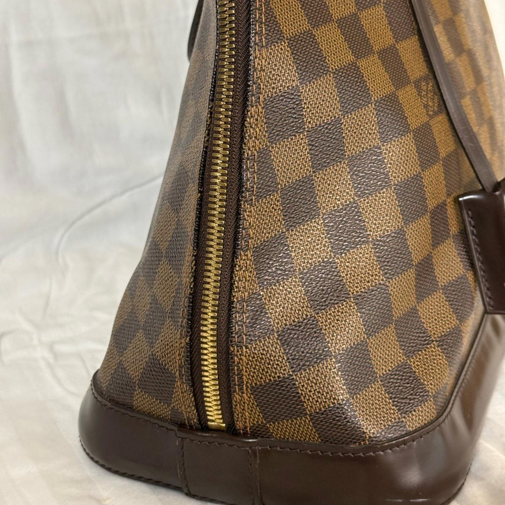 Louis Vuitton Damier Alma MM 2 Way Bag