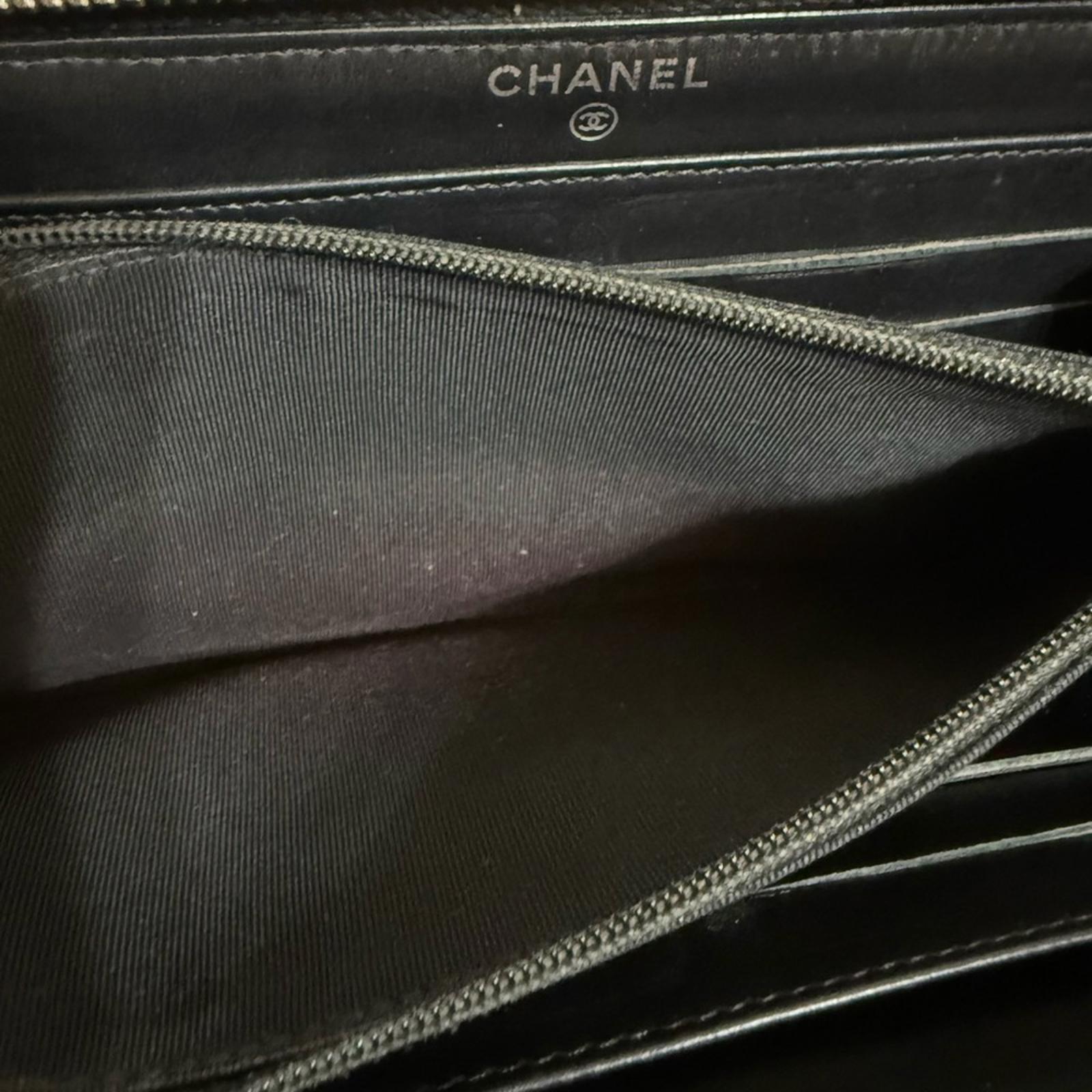 Chanel Black Quilted Grain Leather Wallet