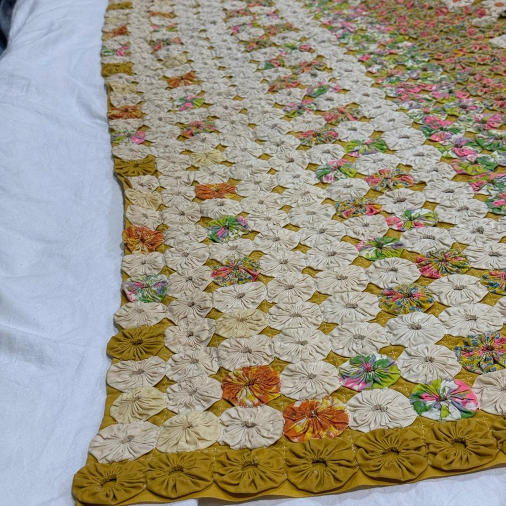 Handmade YoYo Quilt - Multicolor 70x68