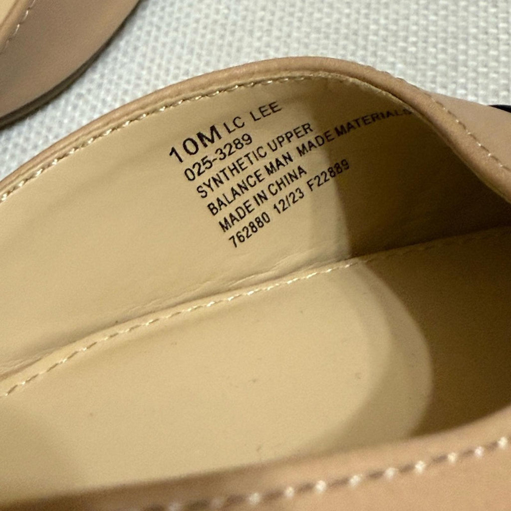 New Liz Claiborne Black and Tan Heels with Memory Foam 10