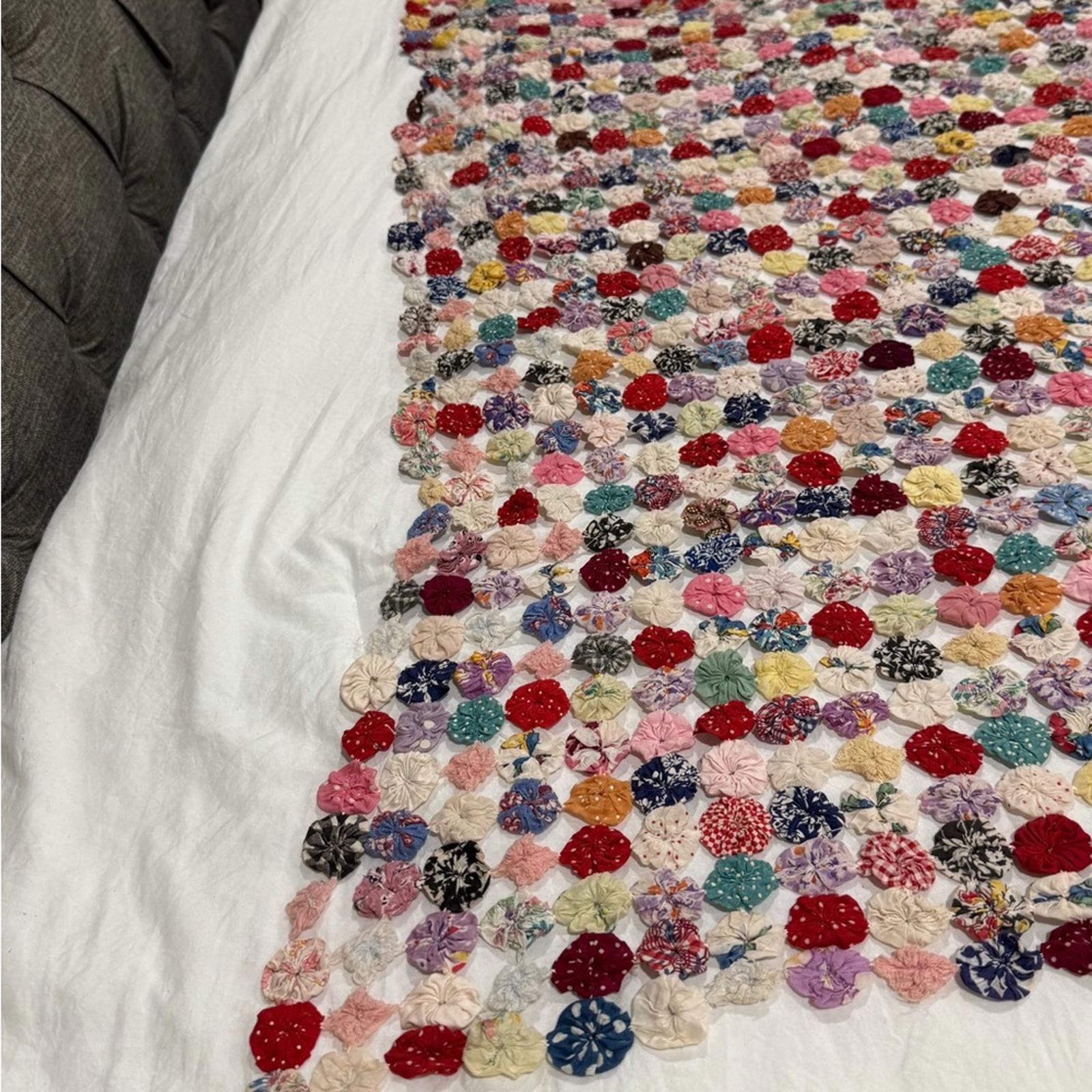 Handmade YoYo Quilt Topper