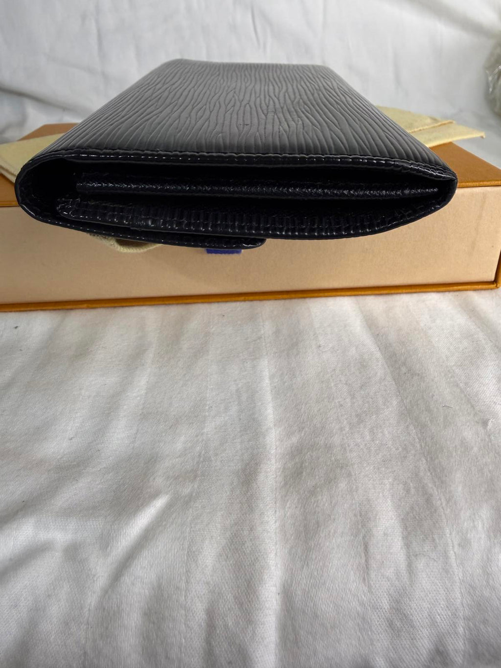 Louis Vuitton Black Epi Leather Sarah Long Wallet