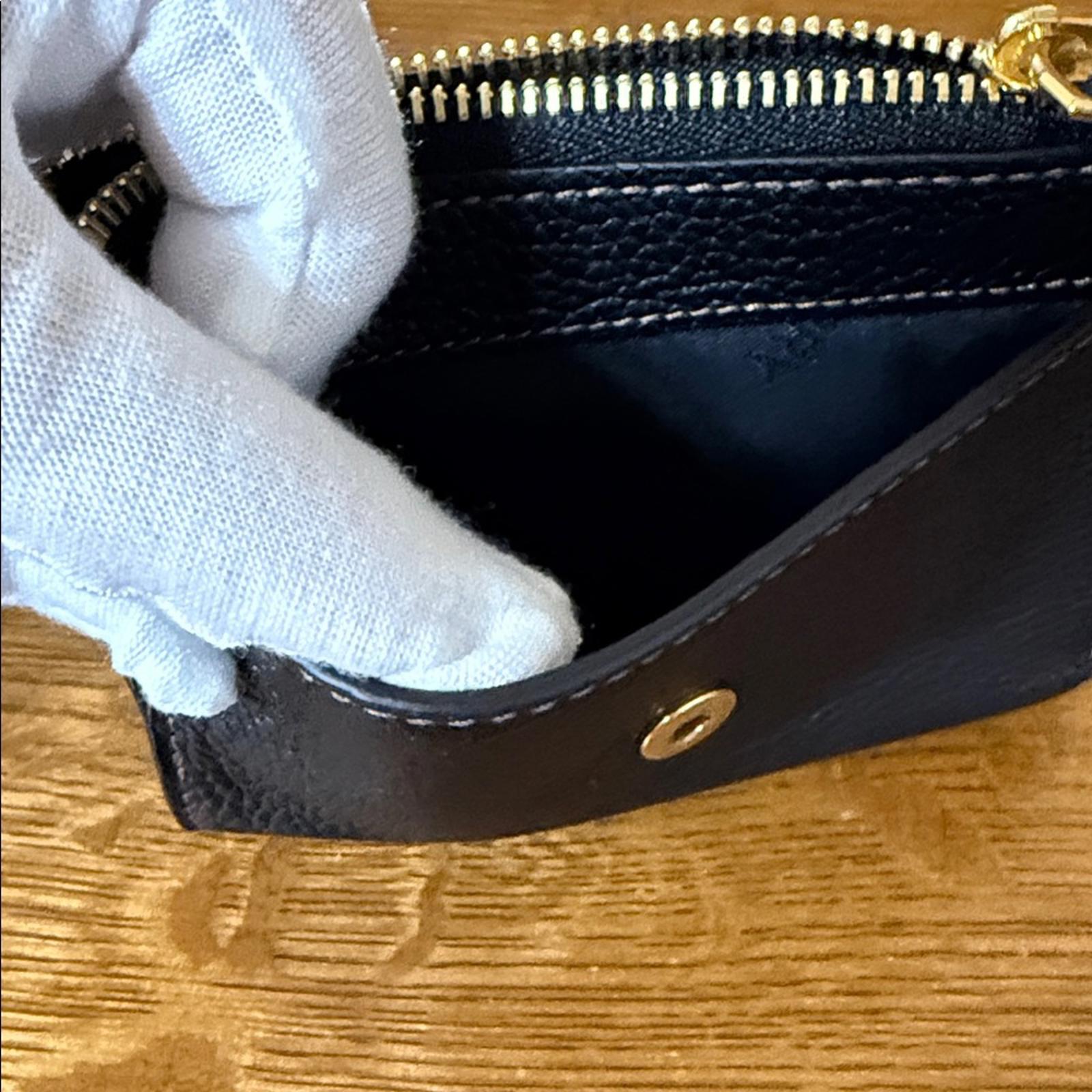 New Burberry Black Trifold Leather Wallet with Gold Logo