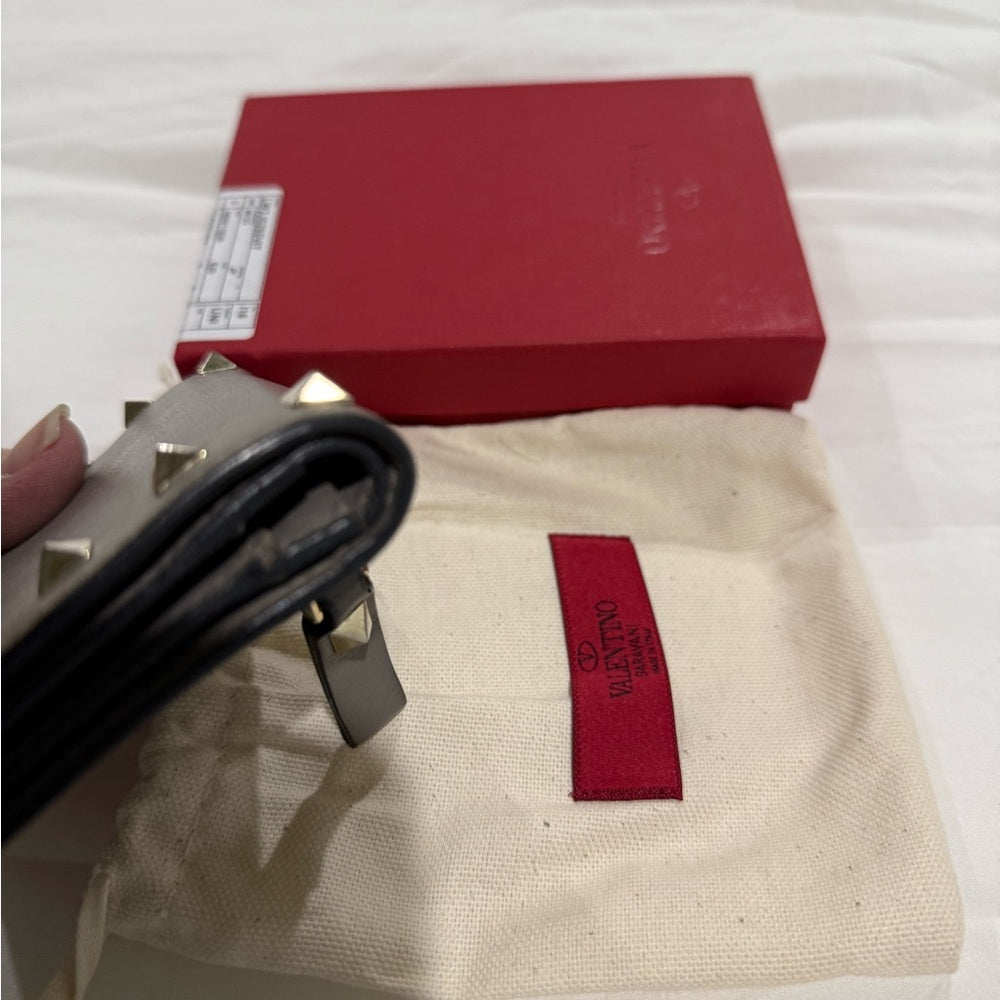 Valentino Garavani Rock Stud Grey Wallet Full Set