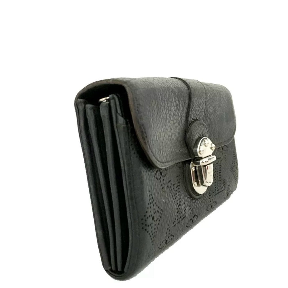 Louis Vuitton Black Mahina Iris Portefeuille Wallet