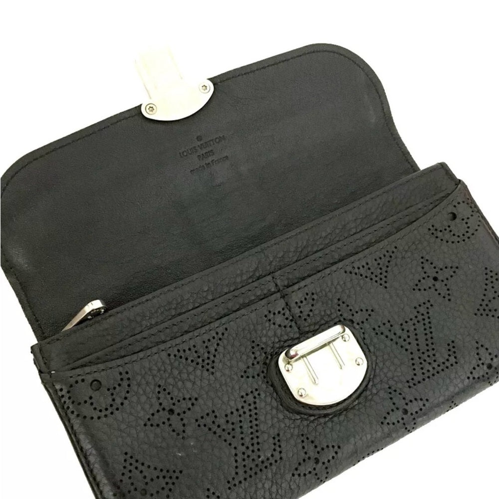 Louis Vuitton Black Mahina Iris Portefeuille Wallet