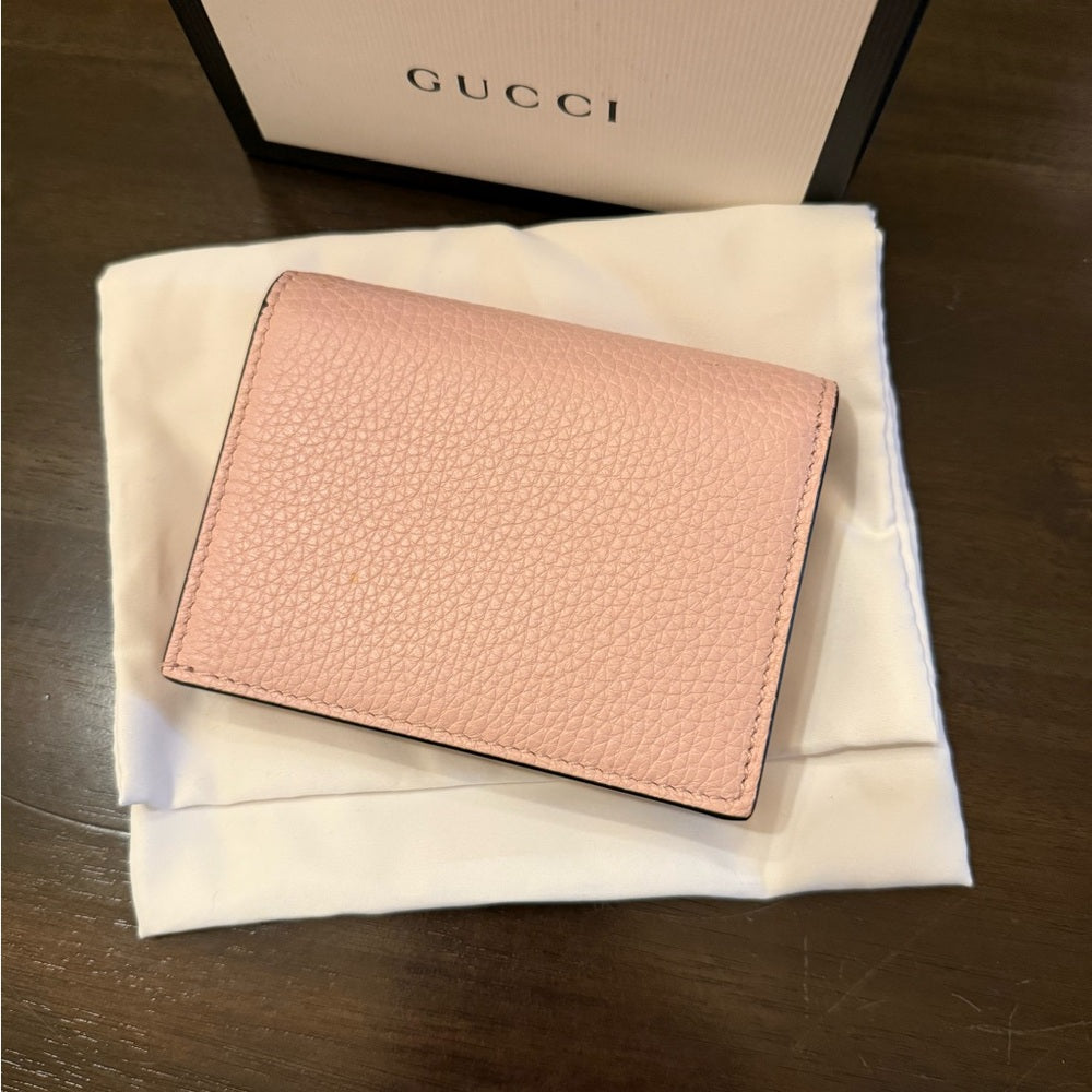 GUCCI New Animalier Bee Pink Leather Bifold Wallet