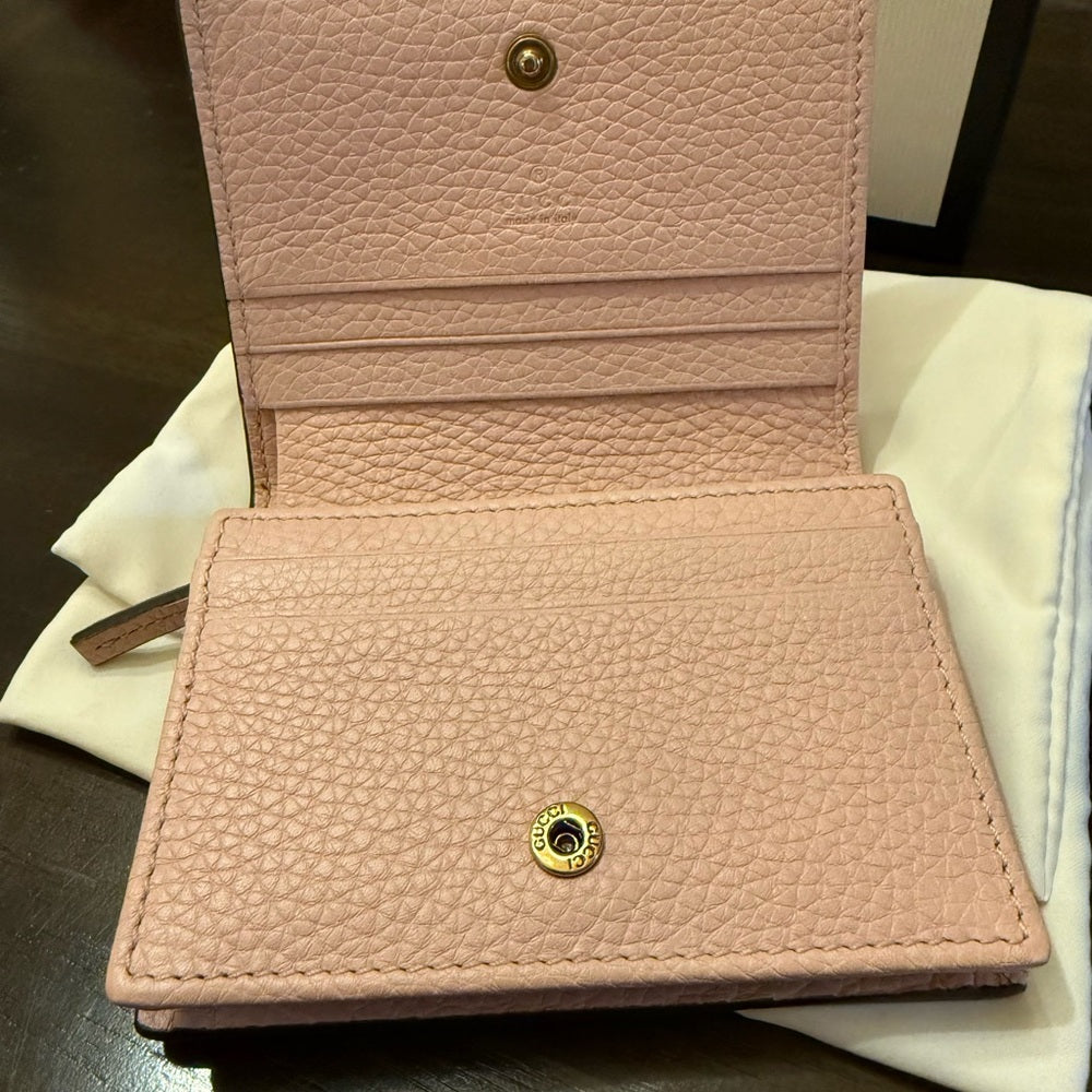 GUCCI New Animalier Bee Pink Leather Bifold Wallet