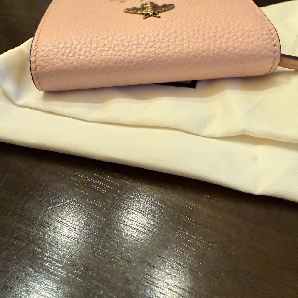 GUCCI New Animalier Bee Pink Leather Bifold Wallet
