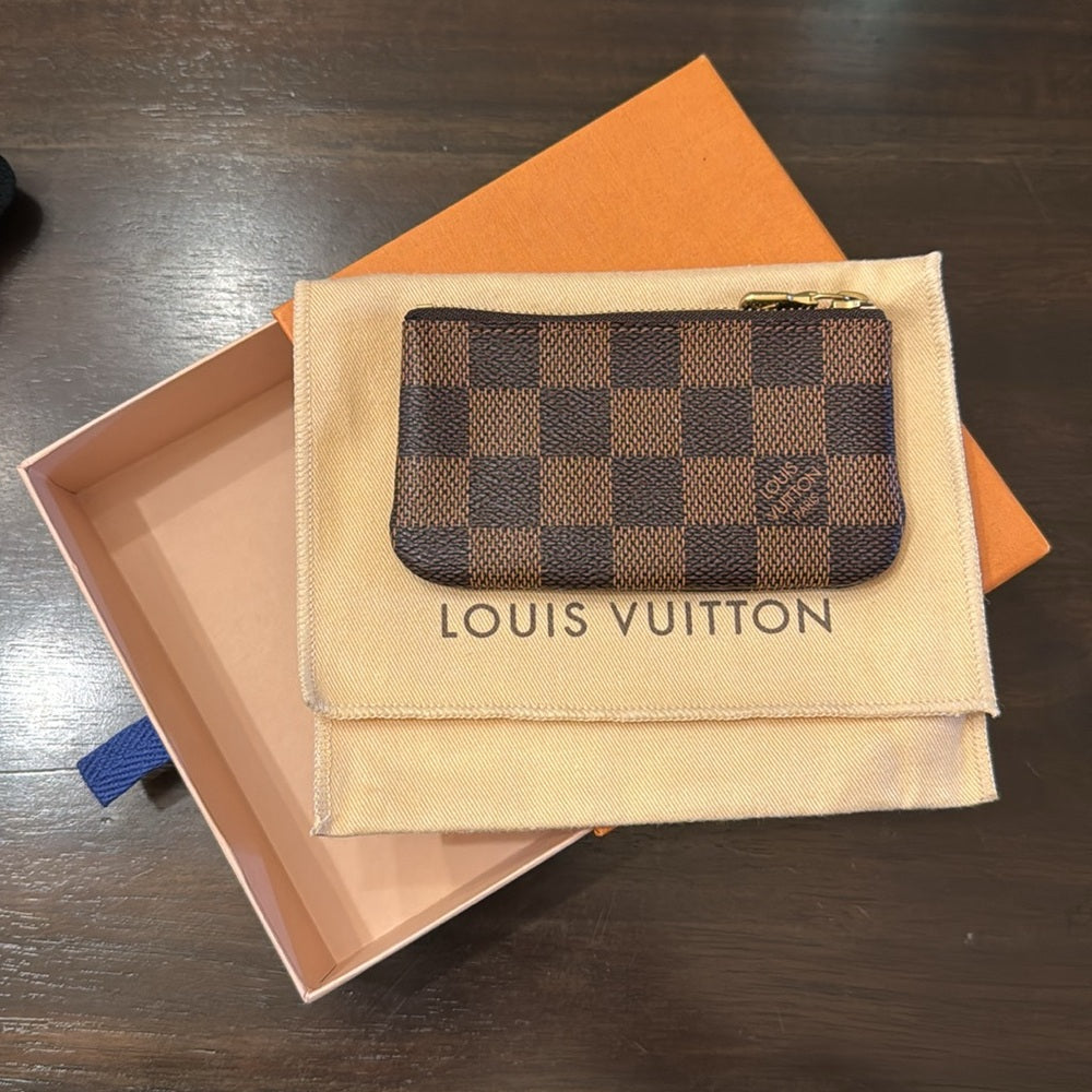Louis Vuitton Damier Key Cles Limited Availability