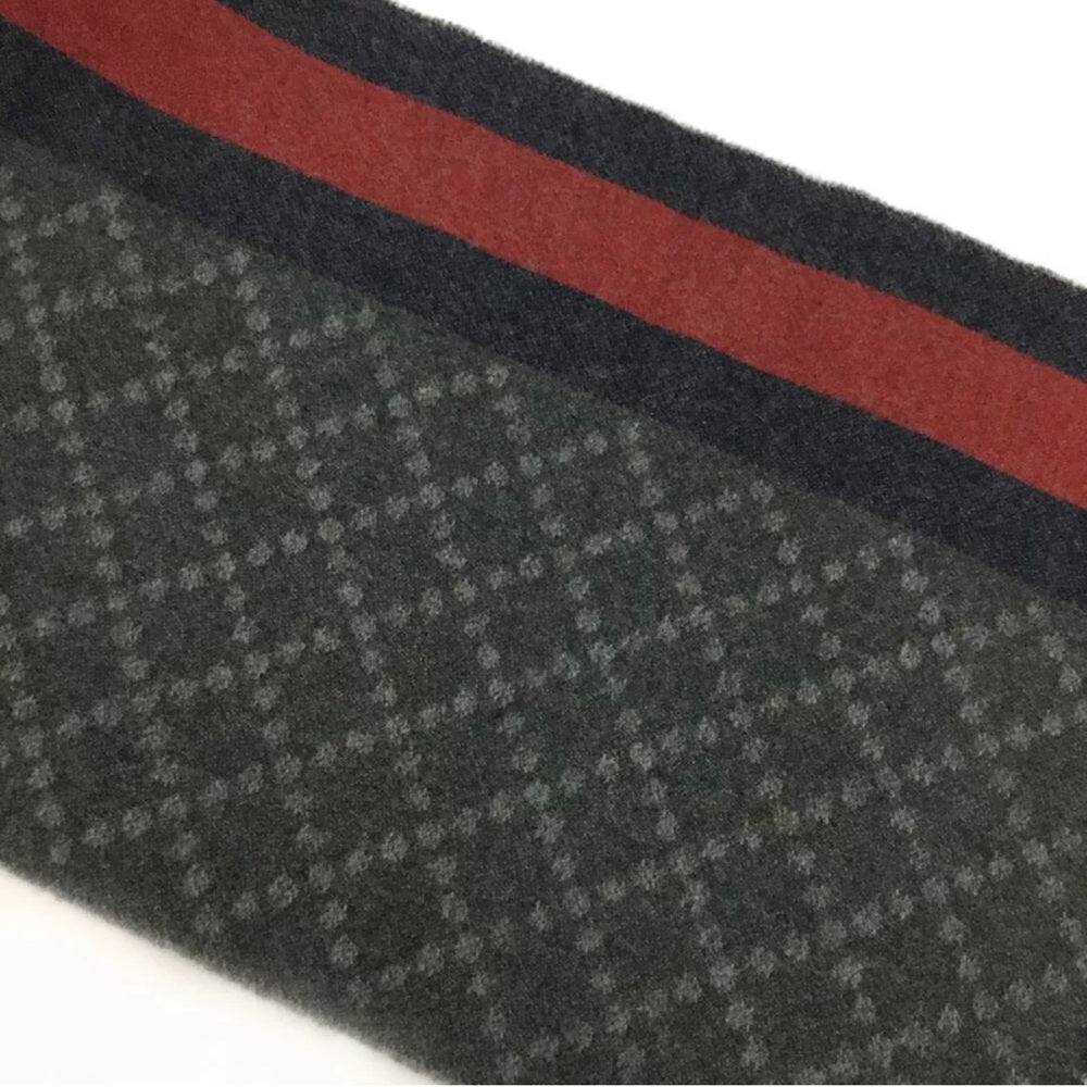 GUCCI Diamante Sherry Line 75% Wool 25% Angora Scarf