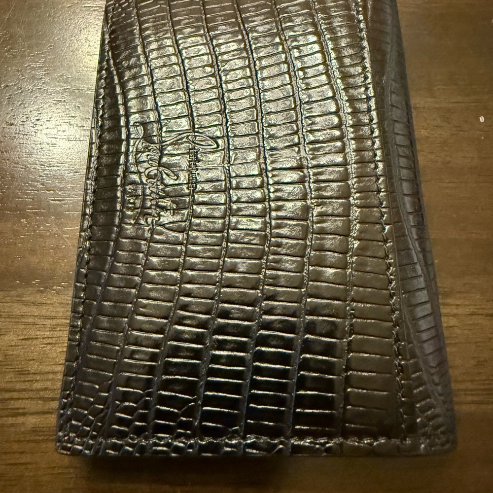 New Louboutin Embossed Bifold Card Wallet