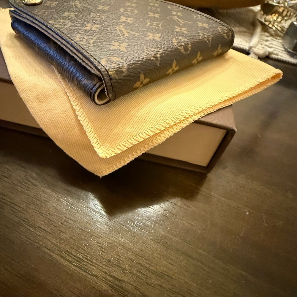 Louis Vuitton Large Monogram Jewelry Case