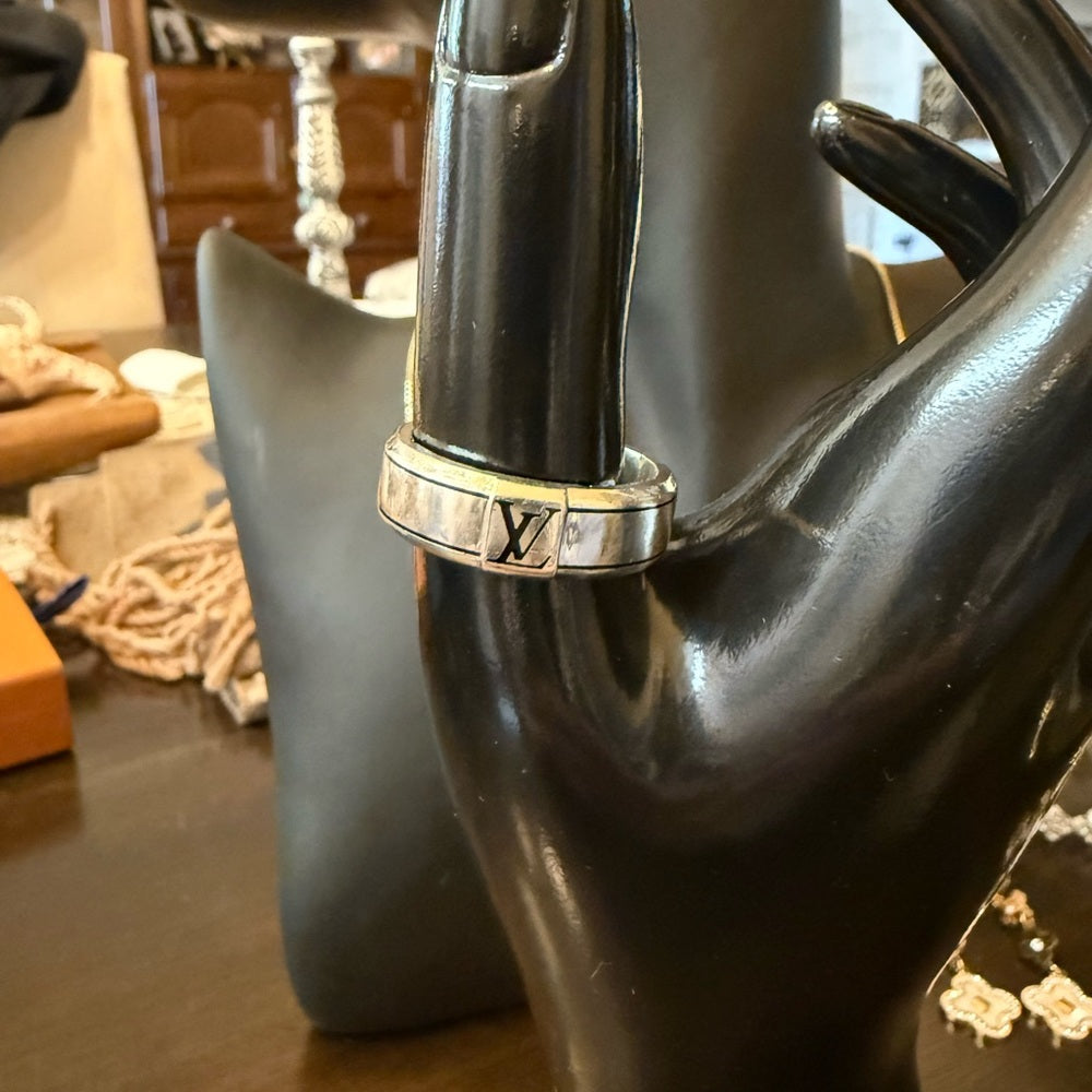 Louis Vuitton Unisex Sterling Silver Spike Ring