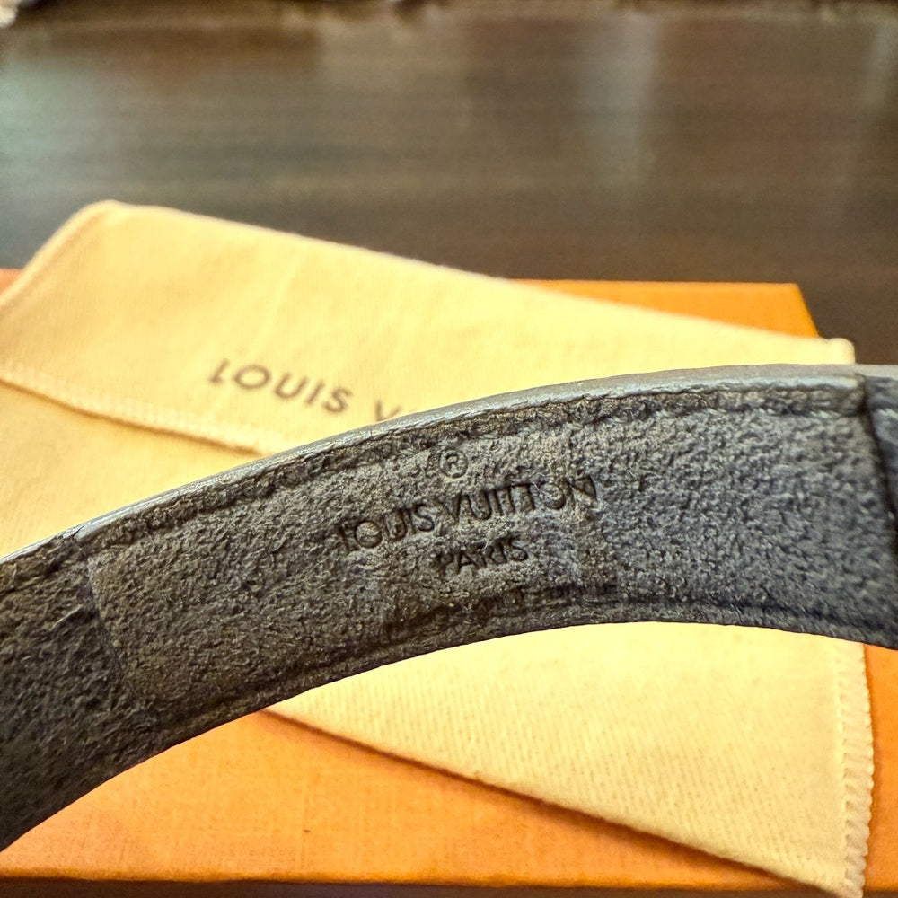 LOUIS VUITTON EPI VERNIS OLIVE GREEN WISH BRACELET