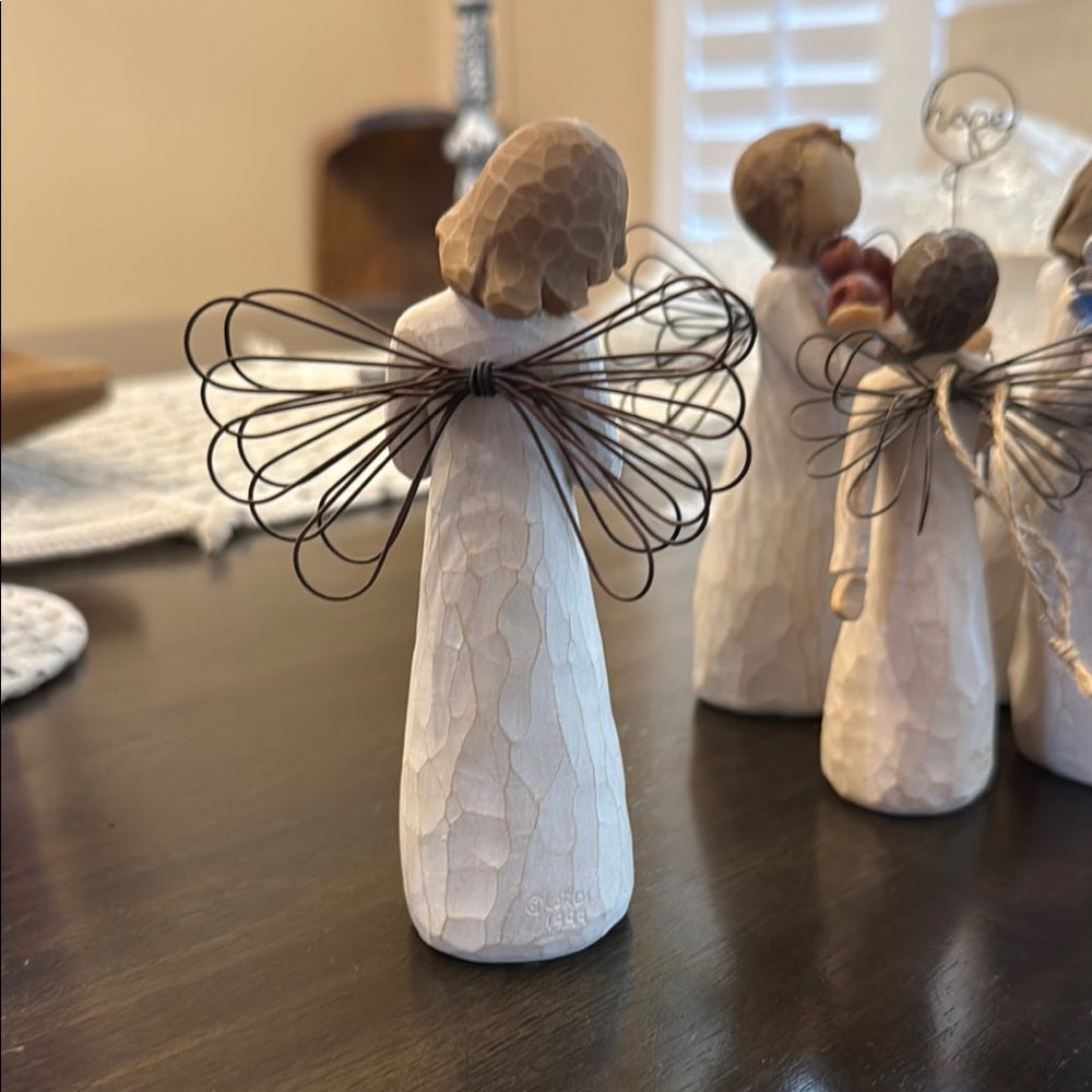 Willow Tree Angel of Healing Figurine