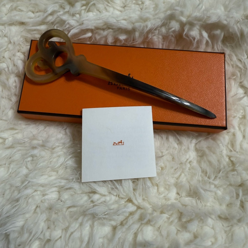 Hermes RARE Buffalo Horn Heart Shaped Hair Accessory