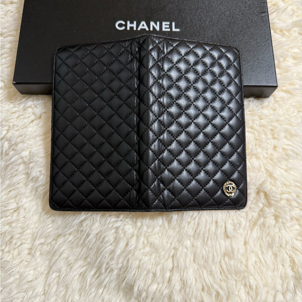 Chanel Lambskin Bifold Quilted Matelasse CC Wallet