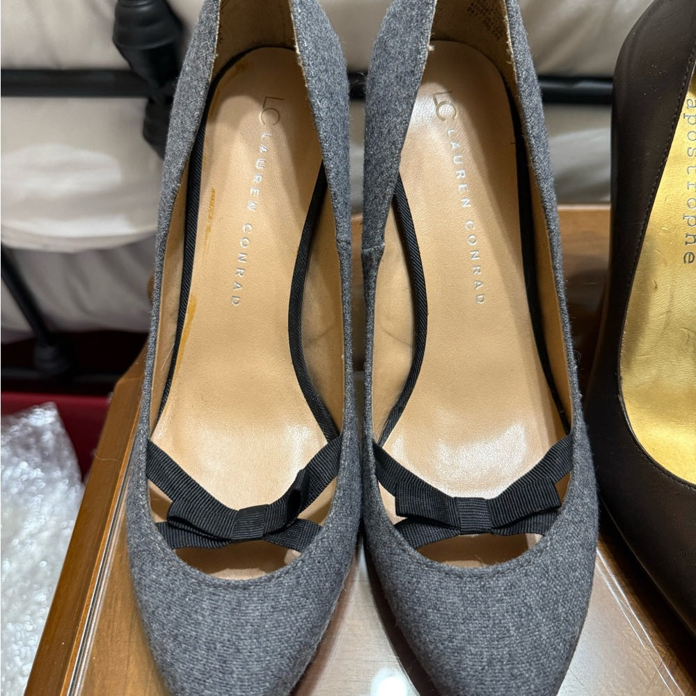 LC Lauren Conrad Gray and Black Heels with Medium Height