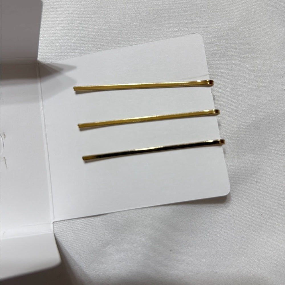 New CHANEL White COCO Mademoiselle Hair Clips