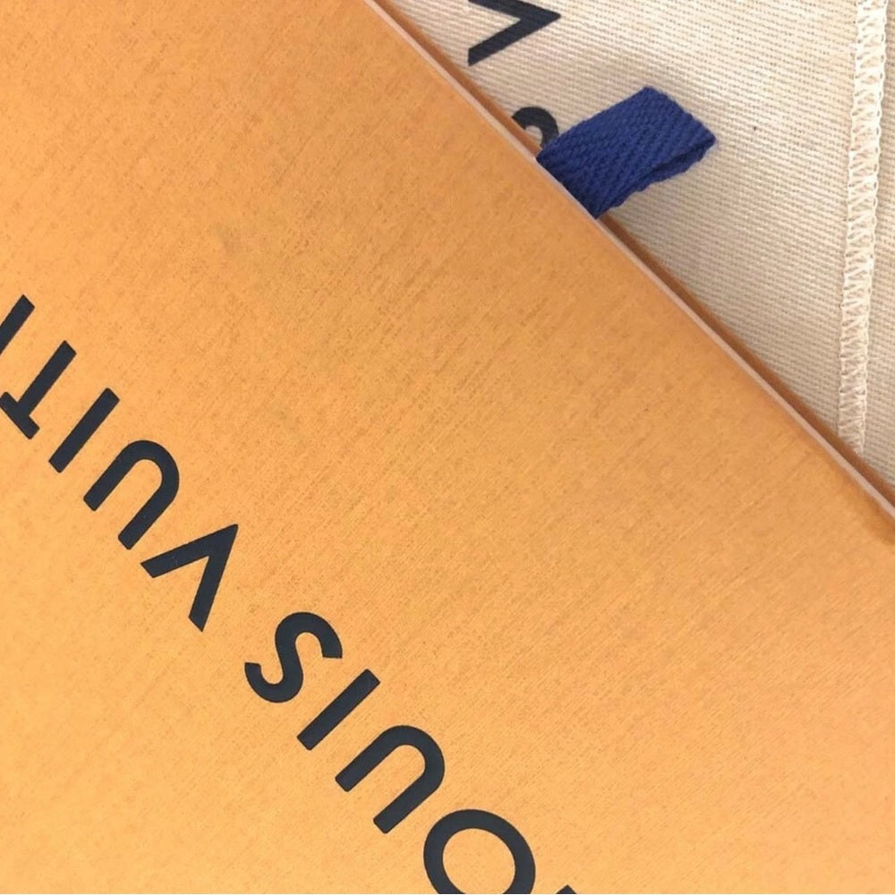 Louis Vuitton Tourterelle Monogram Zippy Wallet