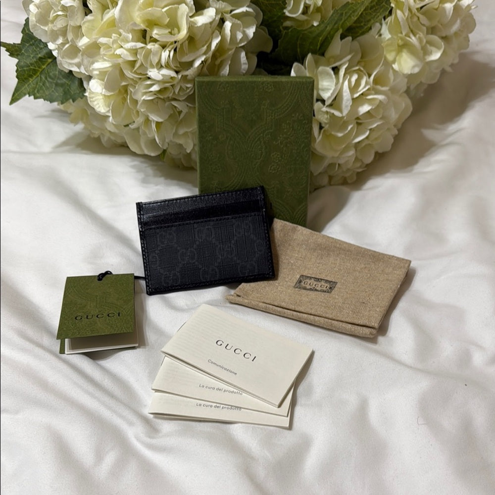 New Gucci GG Supreme Double Card Holder