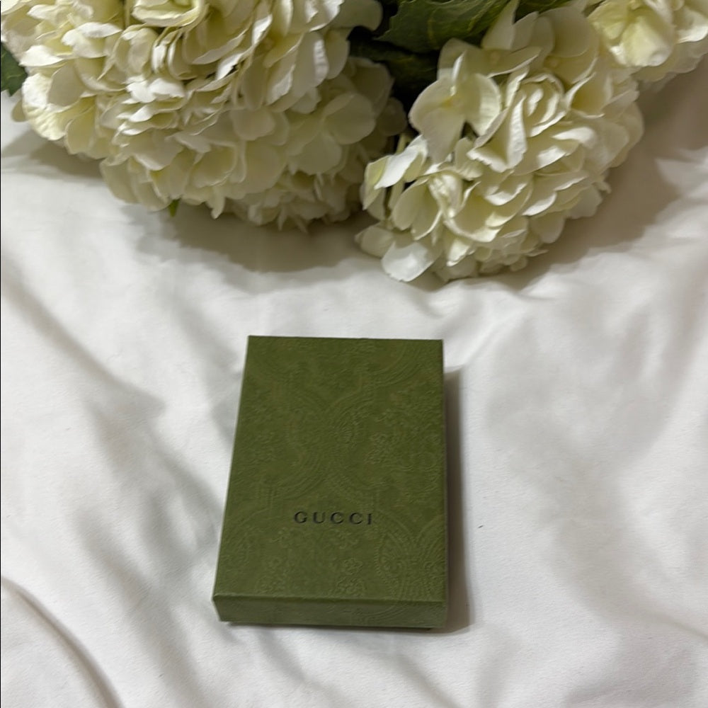 New Gucci GG Supreme Double Card Holder