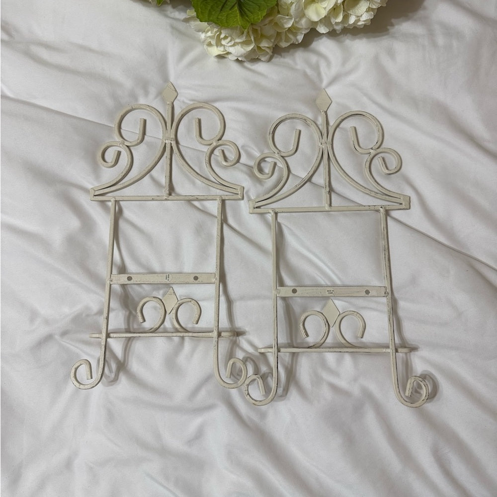Antique White Metal Wall Plate Racks
