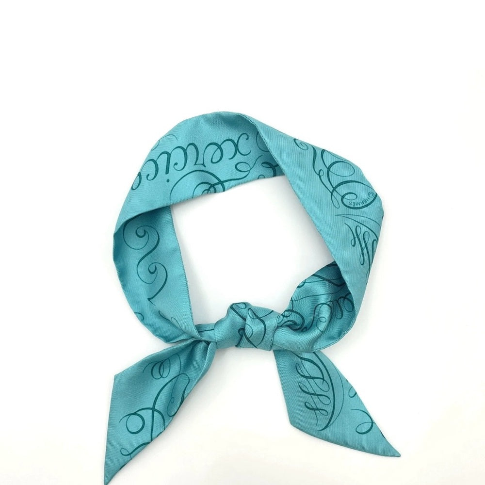 Hermes Aqua Twilly Exercice pour former la main Silk Scarf
