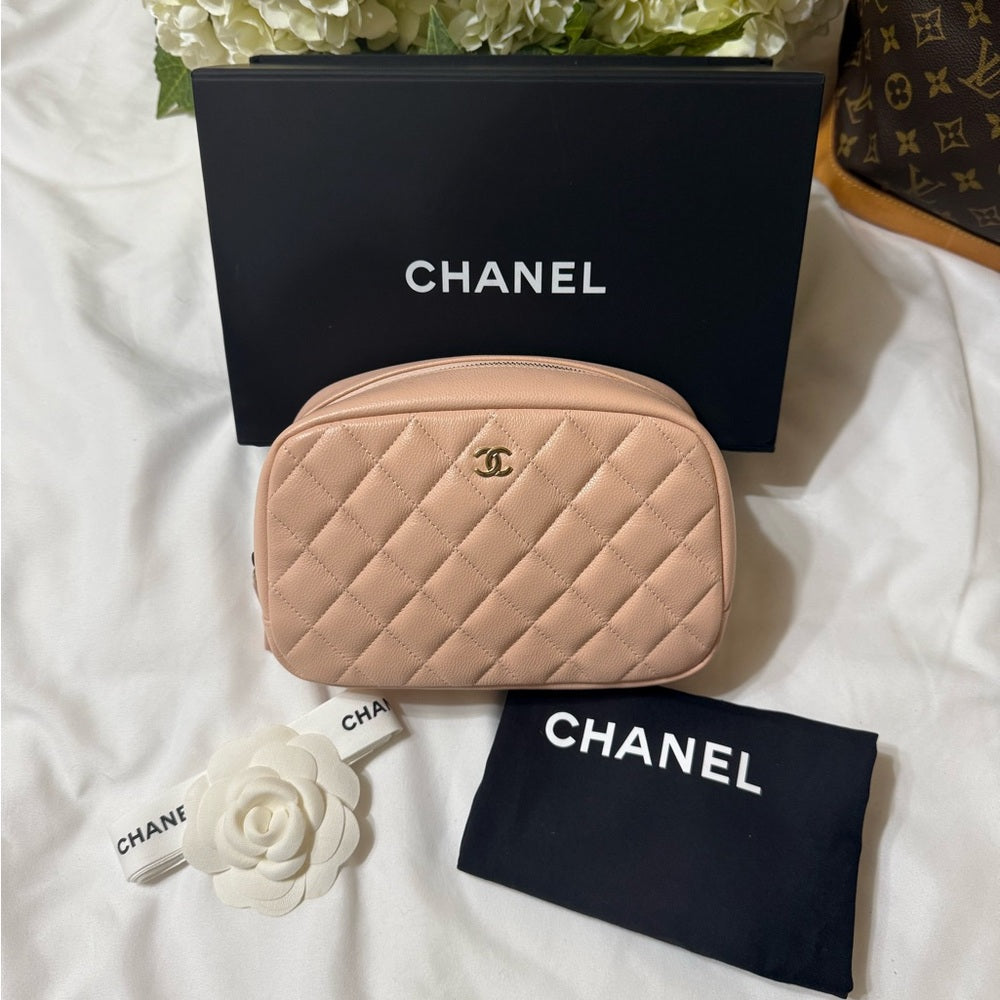 New Chanel Matelasse Curvy Light Pink Travel Bag
