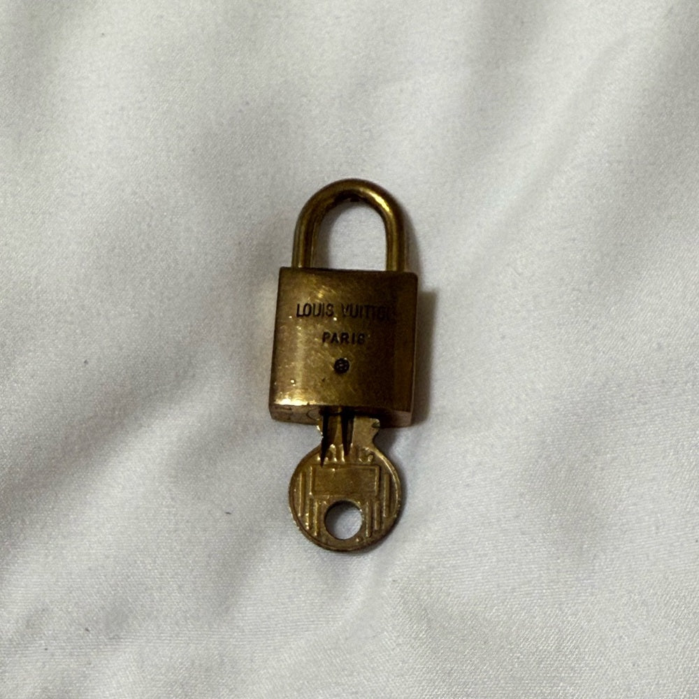 Louis Vuitton Rare #222 Lock and Key Set